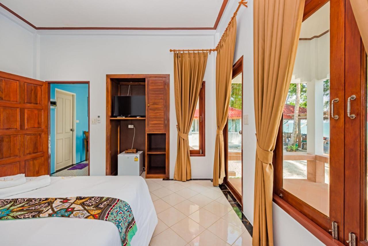 The Boutique Khanom Exterior photo